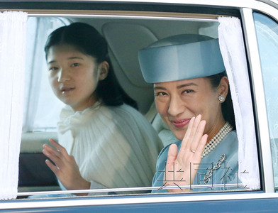 日本皇太子妃49岁生日看望天皇夫妇